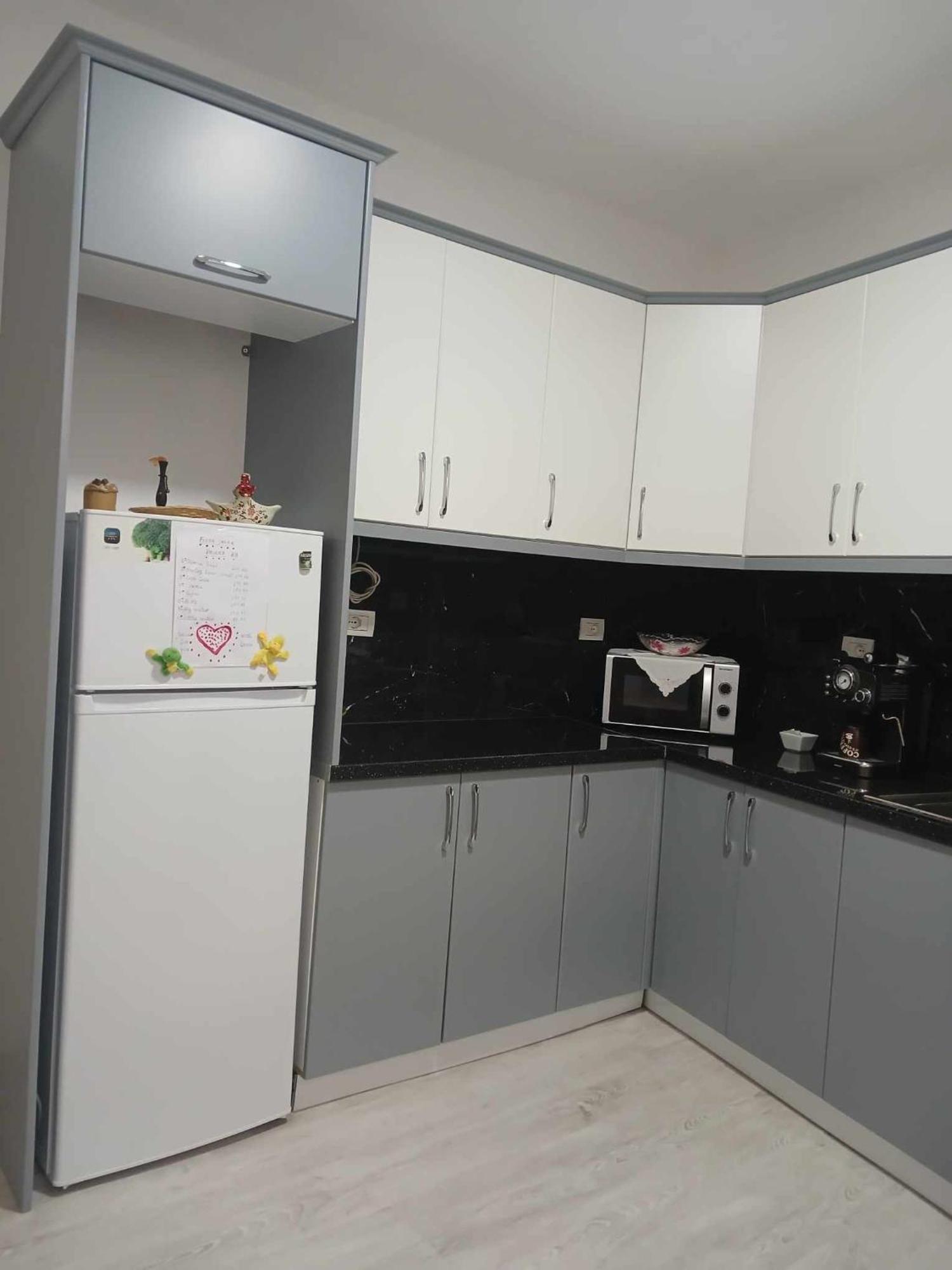 Eniguesthouse Гирокастра Экстерьер фото